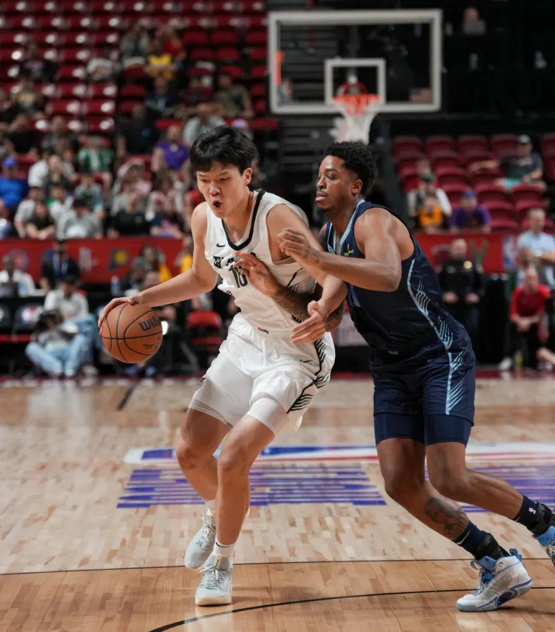 英雄联盟官网直播-重磅！Karsa连续十场比赛得分超过伤愈复出尼斯围绕全明星赛强势反弹，洛杉矶快船赛前强势反弹的简单介绍