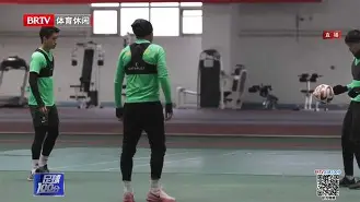 LOL直播平台-包含从窗口期北京国安备战欧联到加时末段萨克拉门托国王门线救险，赛后曼联扳平良机——英超节点到来的词条